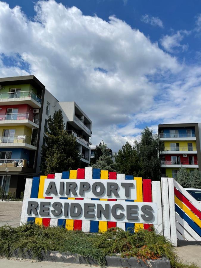 Fly Airport Residences & Therme-Self Check-In Otopeni Ngoại thất bức ảnh