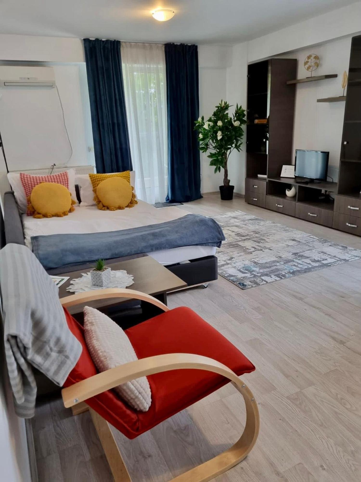 Fly Airport Residences & Therme-Self Check-In Otopeni Ngoại thất bức ảnh